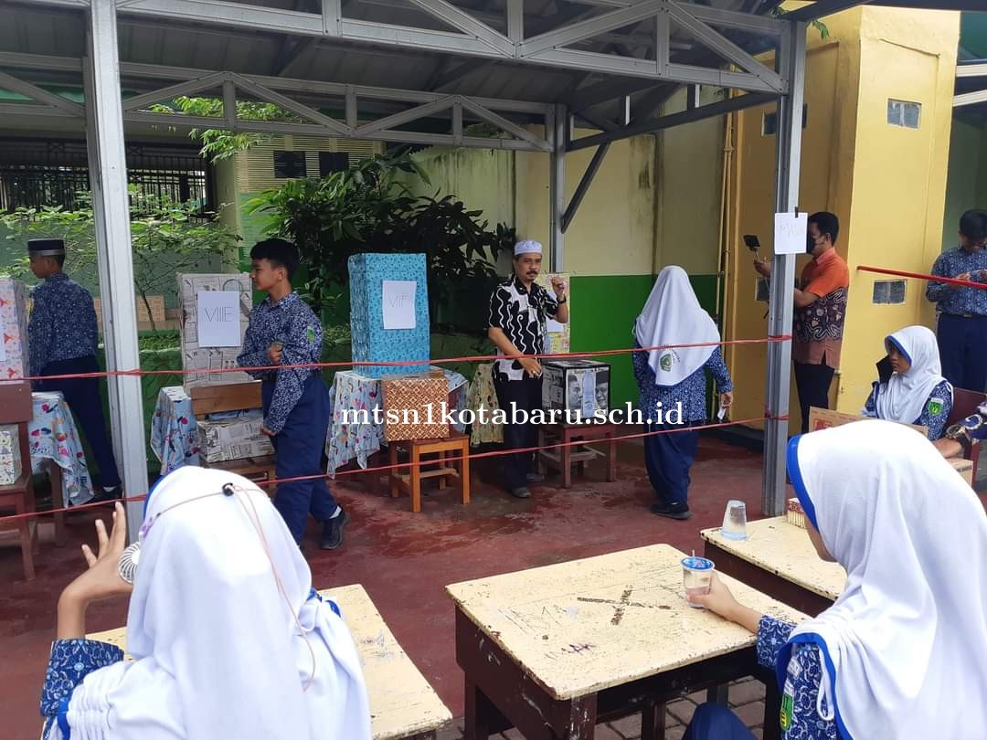 MTs Negeri 1 Kotabaru Laksanakan Pesta Demokrasi.